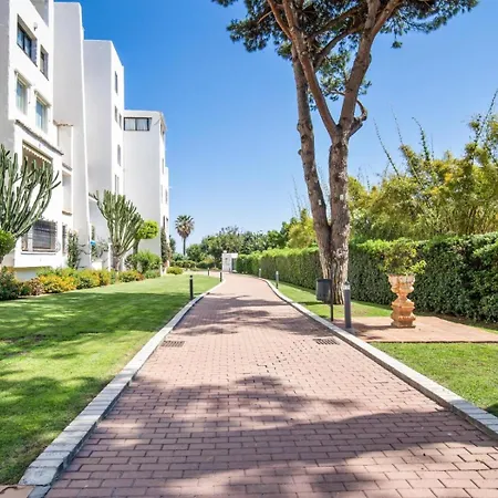 02 Bdr Cadiz 208 Μαρμπέλλα