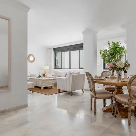 Apartment 02 Bdr Cadiz 208