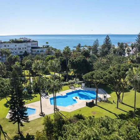 02 Bdr Cadiz 208 * Marbella