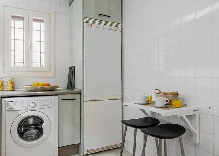 02 Bdr Cadiz 208 Апартаменти